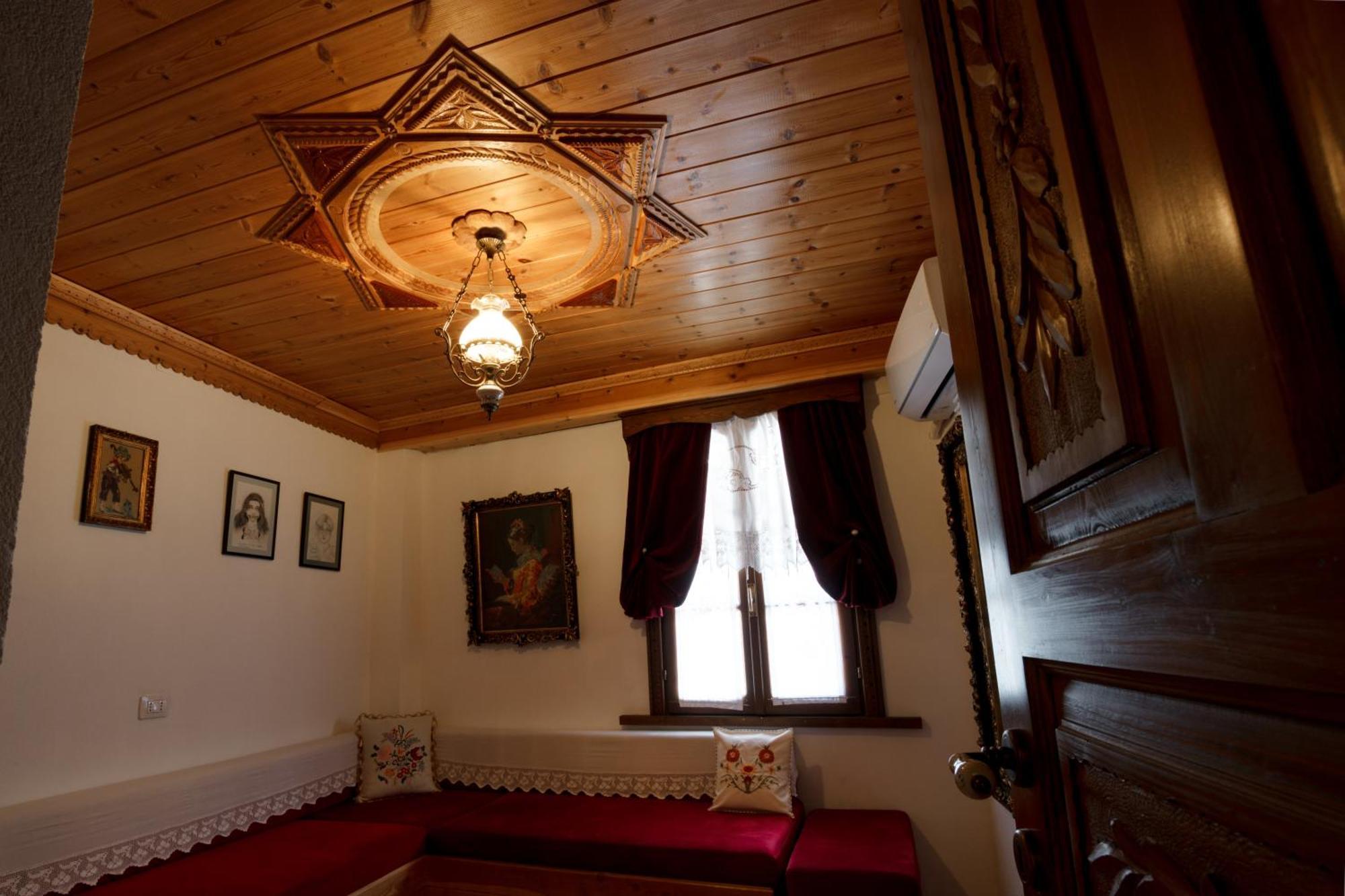 Boutique Hotel Musée Gjirokastër Exterior foto