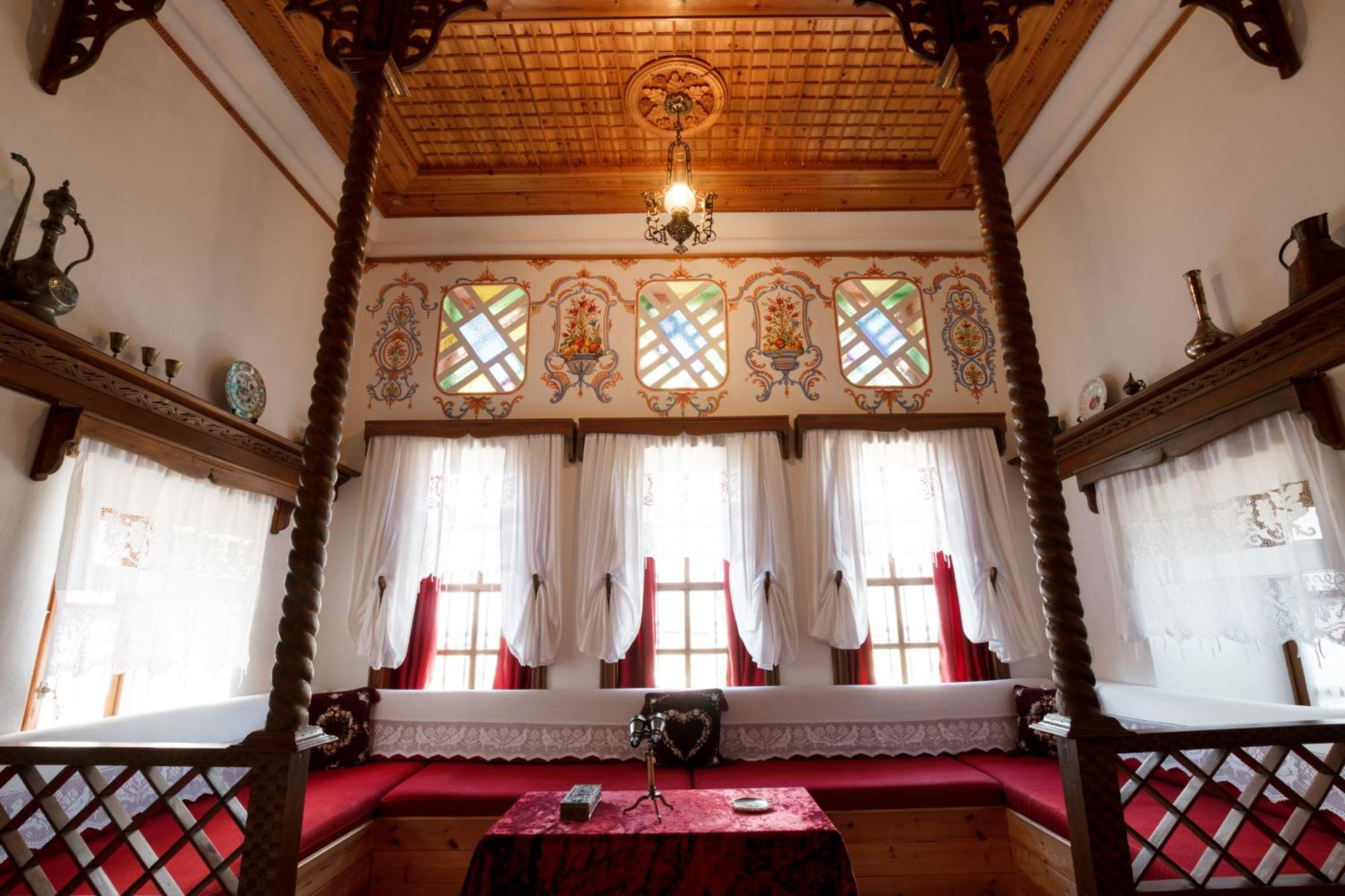 Boutique Hotel Musée Gjirokastër Exterior foto