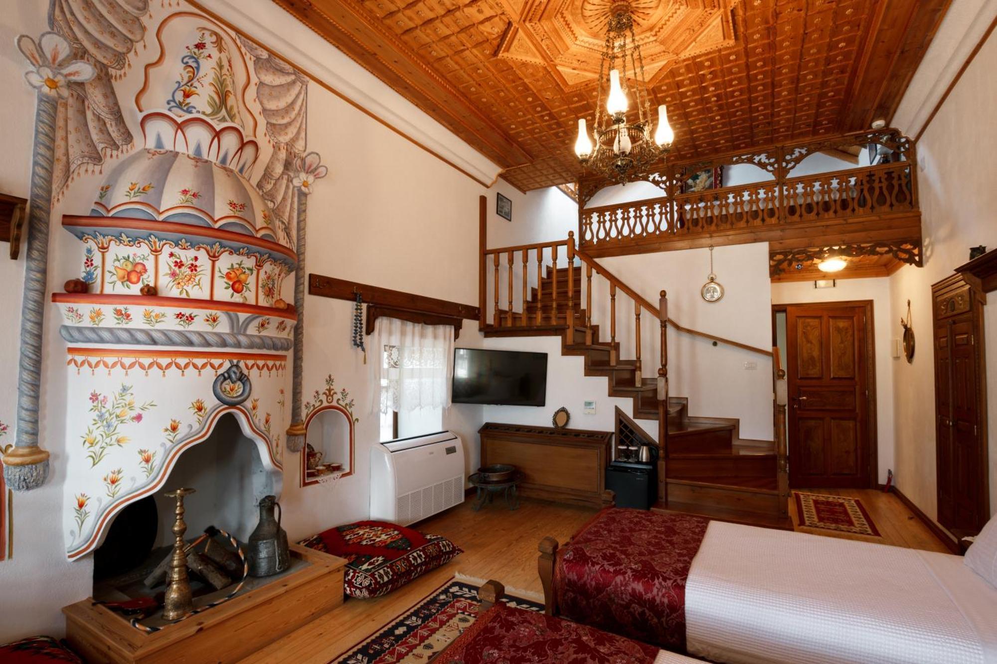 Boutique Hotel Musée Gjirokastër Exterior foto