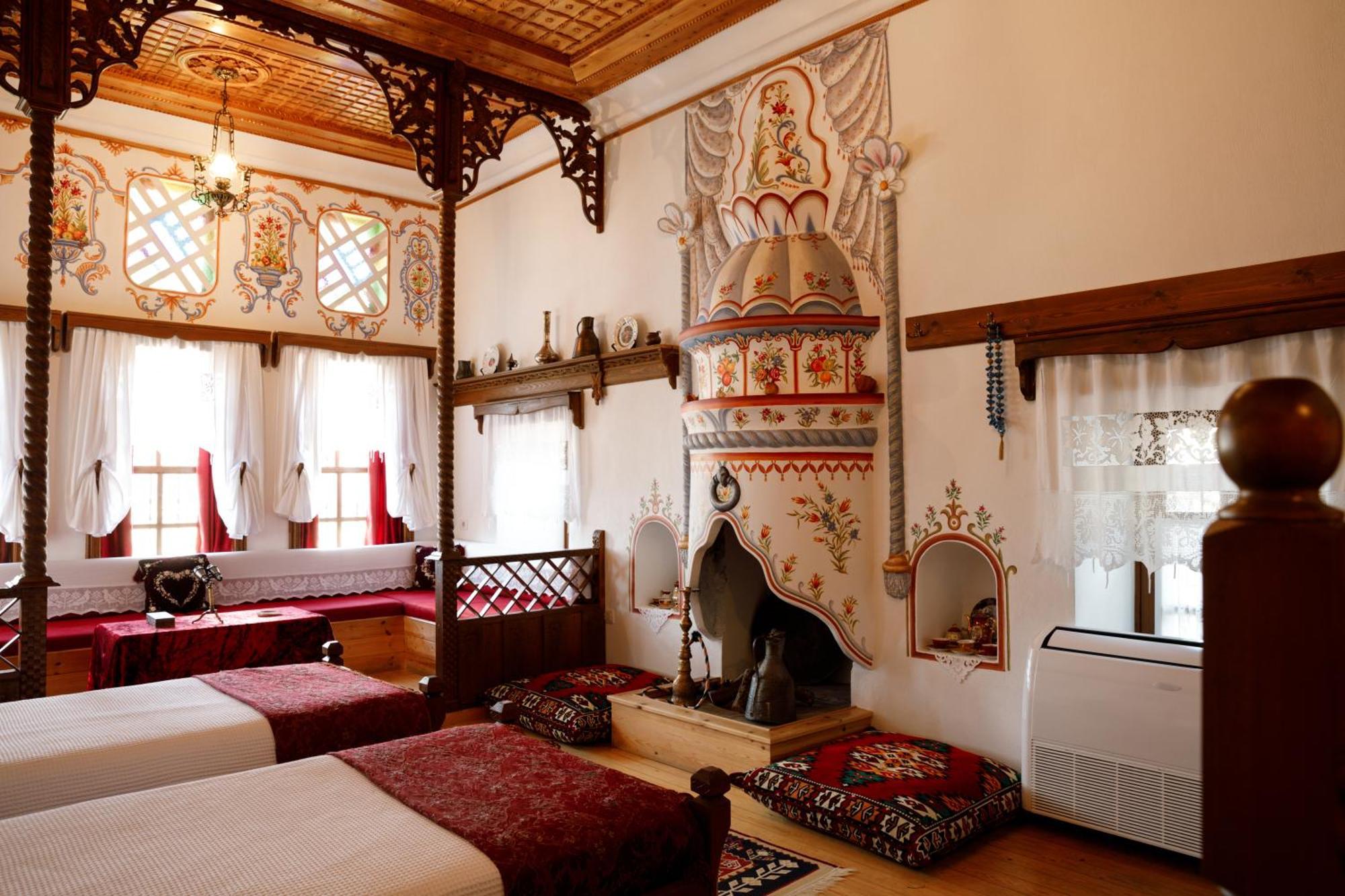 Boutique Hotel Musée Gjirokastër Exterior foto